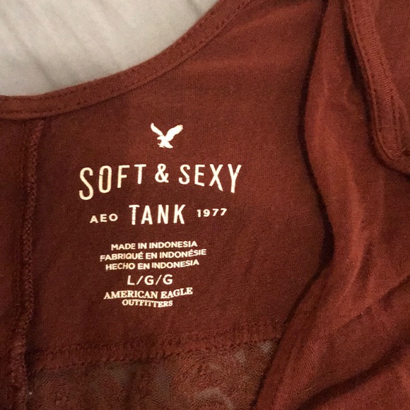 Loose Burgundy American Eagle top - Picture 4 of 4